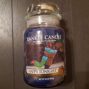 NEW Yankee Candle - "Happy Tonight"
